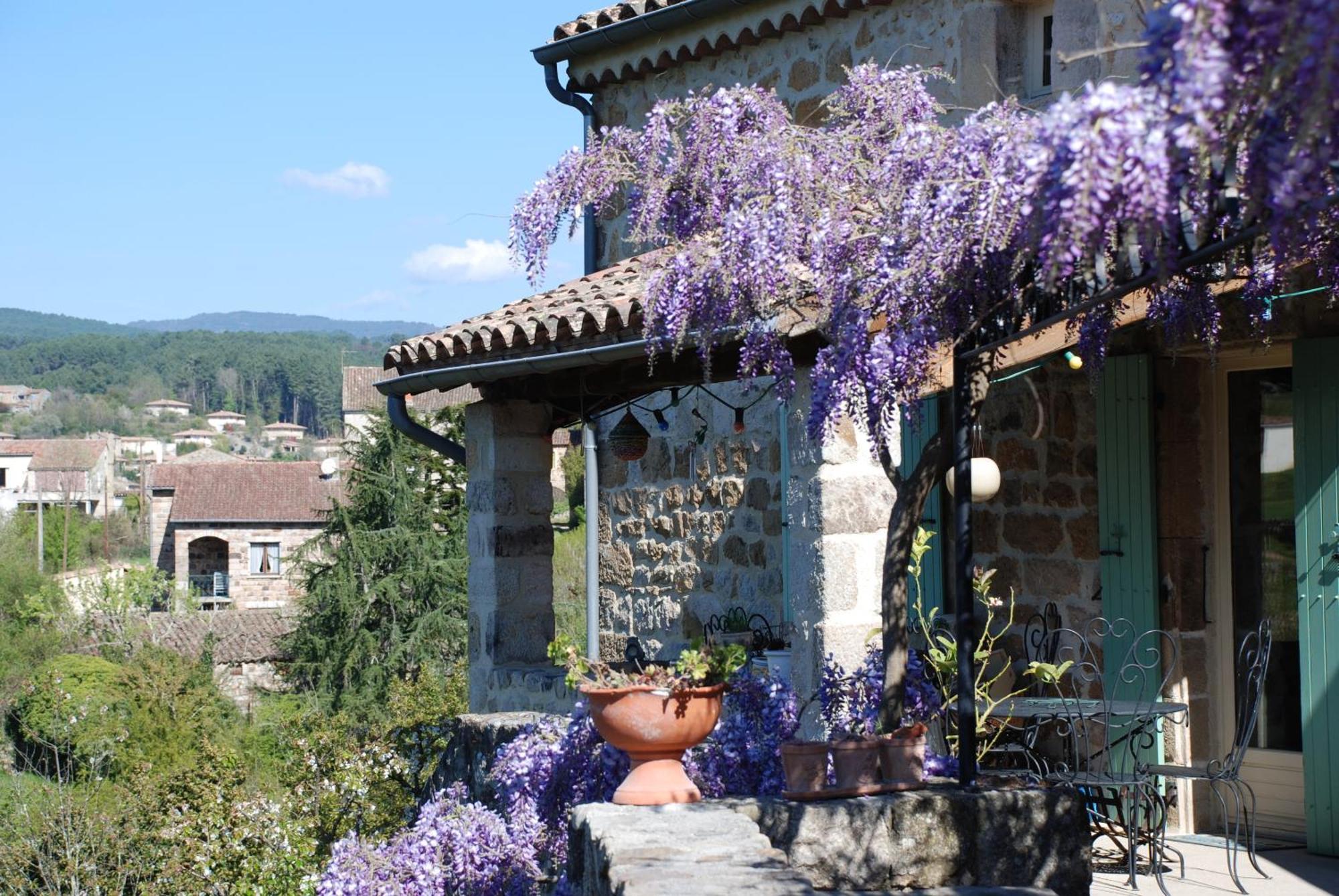 Chambre d'hôtes Au creux du Chambon Joyeuse Exterior foto
