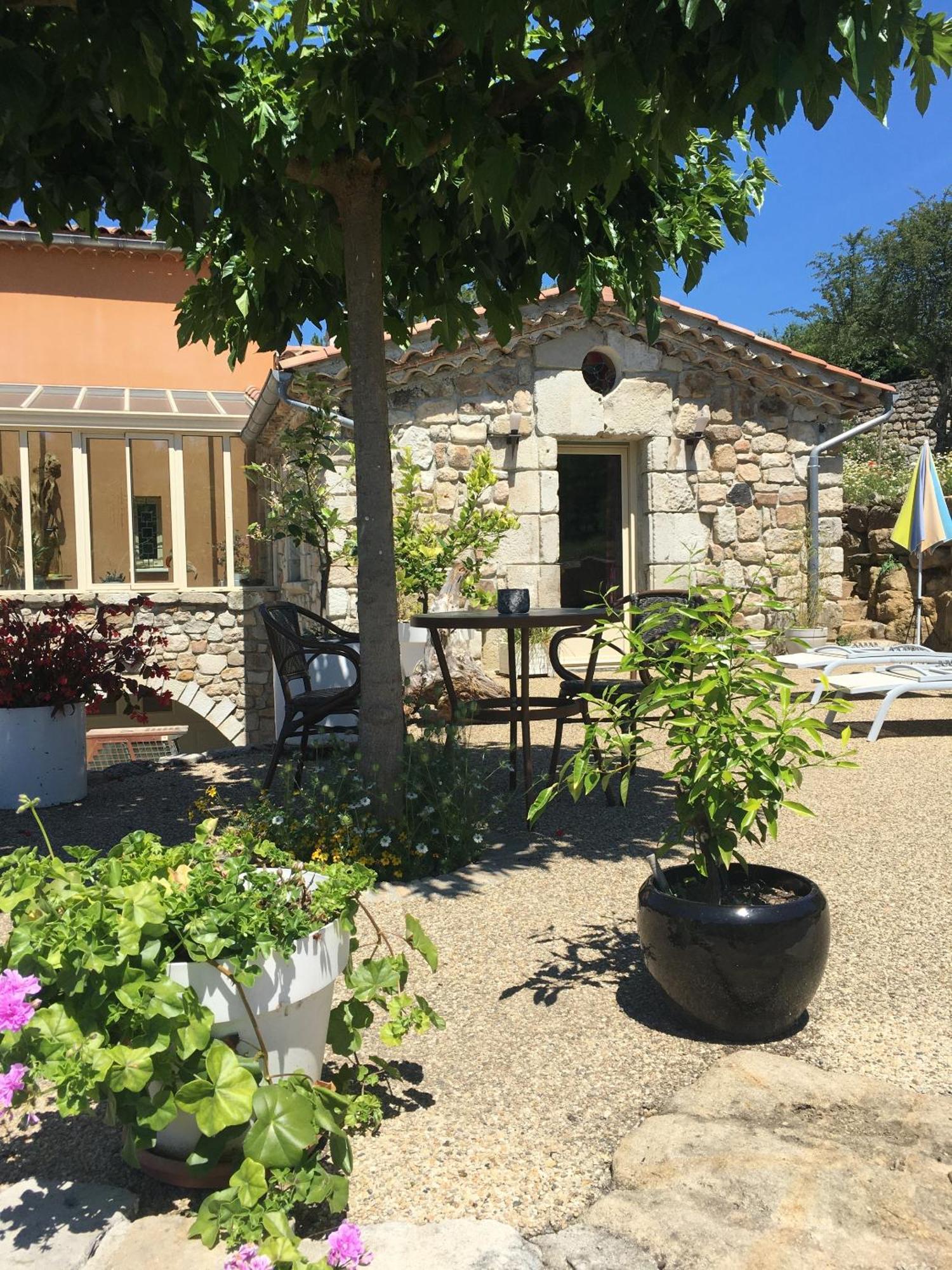 Chambre d'hôtes Au creux du Chambon Joyeuse Quarto foto
