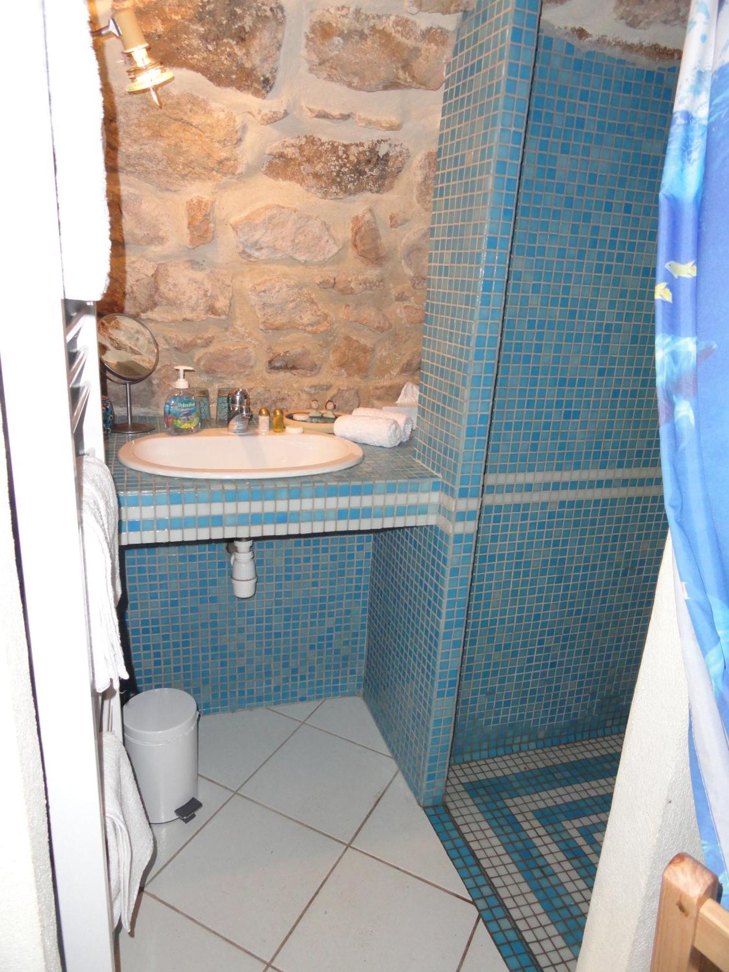 Chambre d'hôtes Au creux du Chambon Joyeuse Quarto foto